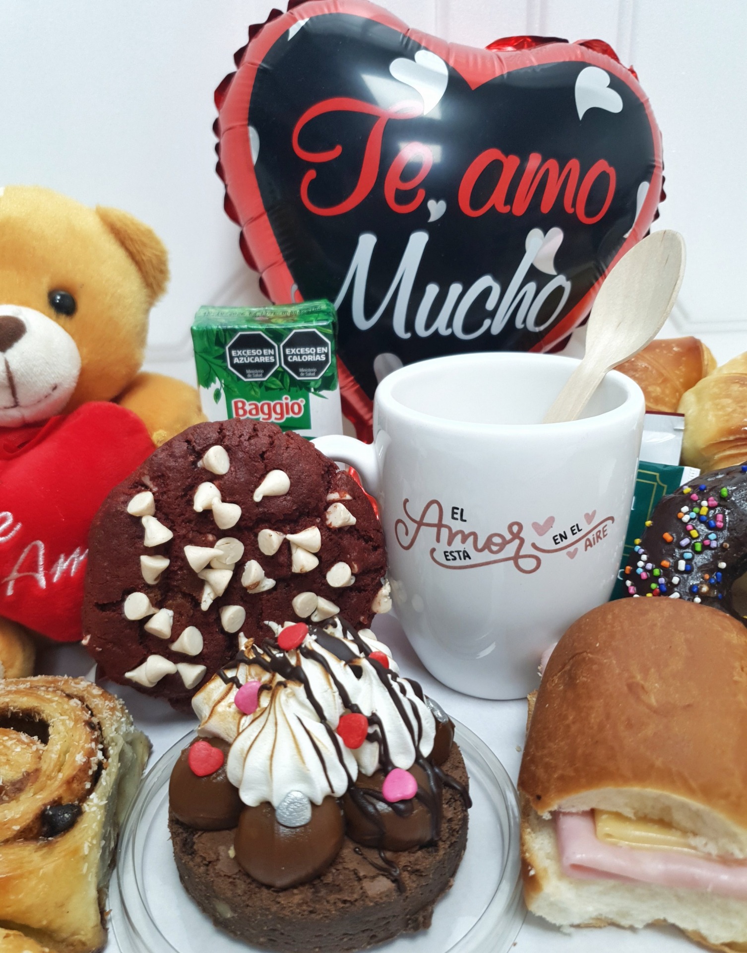 desayuno con peluche a domicilio